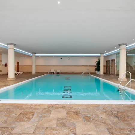 Magnifico En Complejo Exclusivo Con Piscina Cubierta - Gym - Sauna *